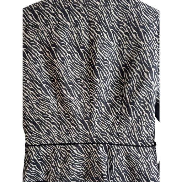 H&M Zebra Print Blazer Women Sz 8 Fitted Lightweight OfficeWear Business Career - Picture 7 of 10